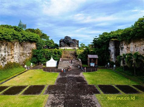 Garuda Wisnu Kencana Bali Tour