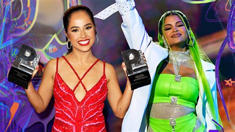 Becky G Dedica Uno De Sus Premios Juventud A Natti Natasha Premios