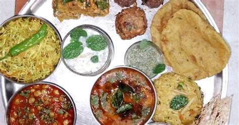 Gujarati Thali special 🍅🥕🥔🥥 Recipe by Gurpal kaur Ubhi - Cookpad