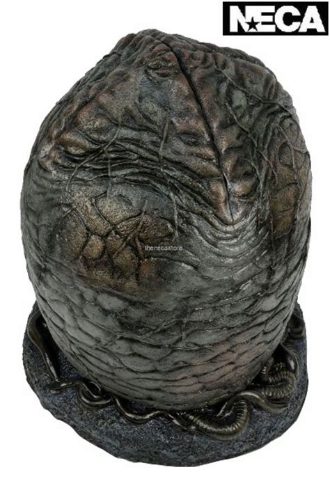 Neca Alien Egg And Facehugger Life Size Prop Replica Razors Edge