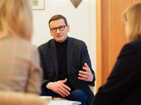 Morawiecki Dla Wprost Widzia Em Barykady W Kijowie B D Broni