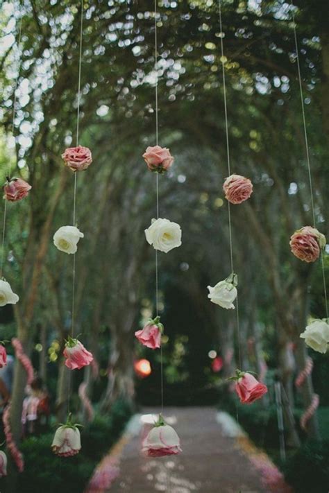 4 Ideas Para Decorar Tu Boda Con Guirnaldas De Flores