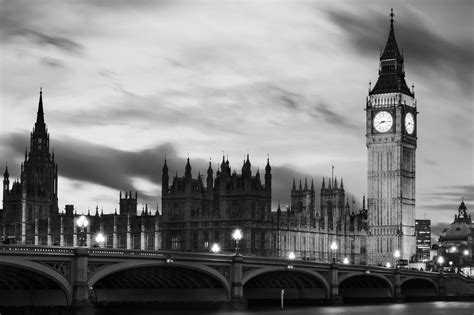 Fototapeta No N Iernobiely Big Ben V Lond Ne Dovido Sk