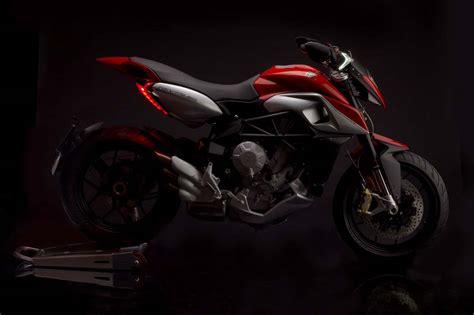 2013 Mv Agusta Rivale 800 Breaks Cover Asphalt And Rubber