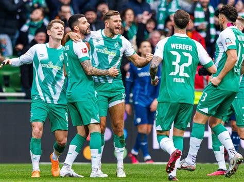 Bremen Gegen Bochum Werder Knackt Punkte Marke Sieg Gegen