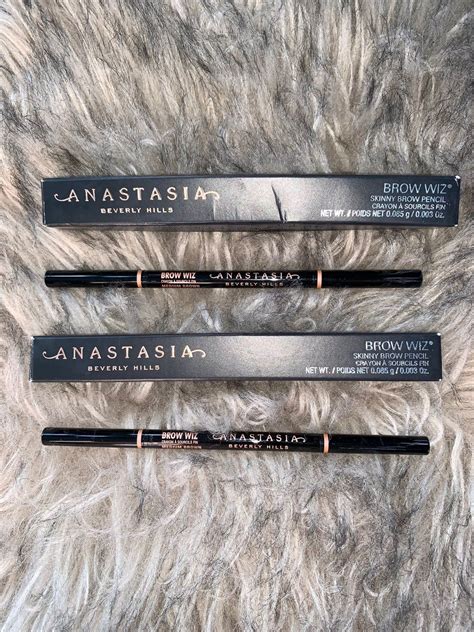 Both New In Box Shade Medium Brown Abh Ultra Fine Brow Styler Retail