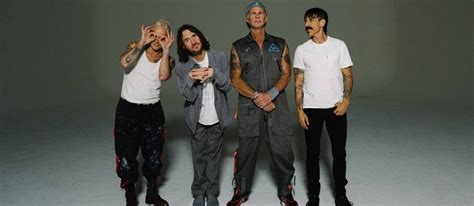 Red Hot Chili Peppers Em Novo Disco A Pimenta Sonora Segue Em Banho Maria Jornal O Globo