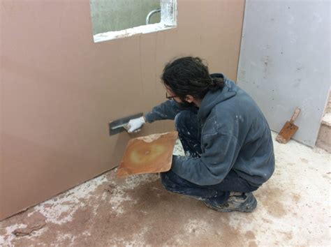 Why you should become a Plasterer for 2019