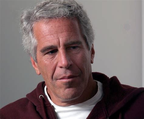 Jeffrey Epstein Signed His Will Two Days Before His Suicide In Nyc Jail