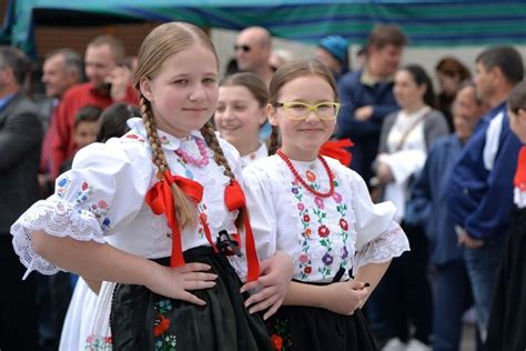 Pin by Kolovrat on Croatian folklore | Croatian, Folk, Costumes