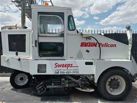 Elgin Pelican Street Vacuum Sweeper 2006 Revelation Machinery