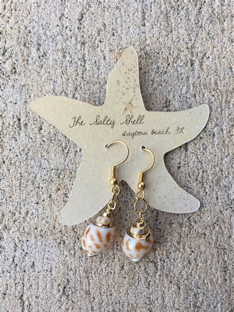 Small Gold Areola Shell Earrings