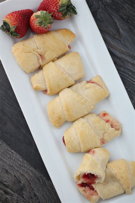 Strawberry Cream Cheese Crescent Rolls My Heavenly Recipes