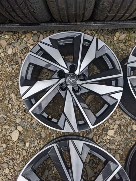 Диски 5.108 r17 7.5j et44 dia65.1 Peugeot/Citroen/Opel/Ford: 125 ...