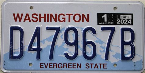 D47967B Pair Washington 2024 Great American Plates