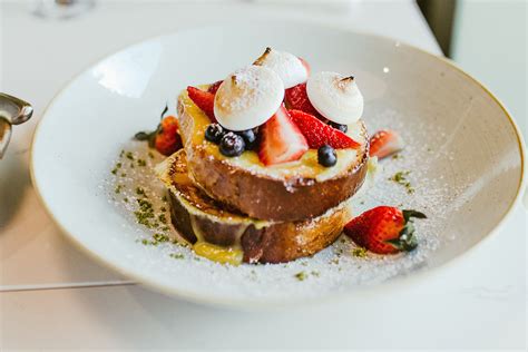 Oeb Breakfast Company Brings Canadian Culinary Concept To Newport Beach