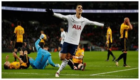 Tottenham S Erik Lamela Scores Goal Of The Year With Rabona Arsenal Vs