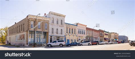 29 Sedan Kansas Images, Stock Photos & Vectors | Shutterstock