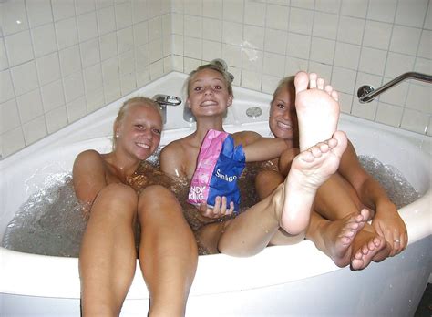 Rub A Dub Dub Three Teens In A Tub Porn Pic Eporner