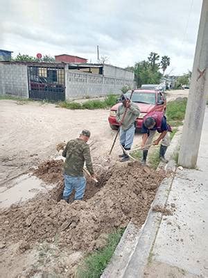 Concluyó COMAPA reparación de fuga de agua potable en la colonia Ramón