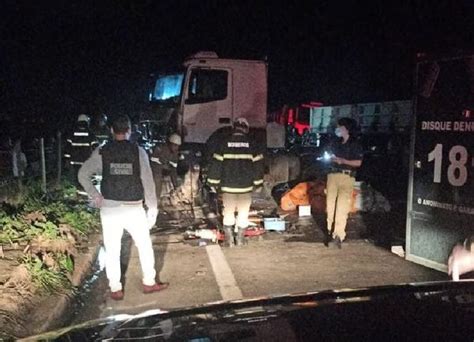 A Gazeta Acidente Grave Na Br Mata Quatro Pessoas Em Jo O Neiva