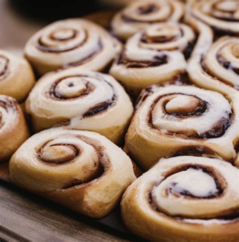 Do Cinnamon Rolls Go Bad Hellofreshvsblueapron