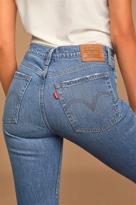 Pin On Sexy Jeans Ass Po Butt Girl And Levis