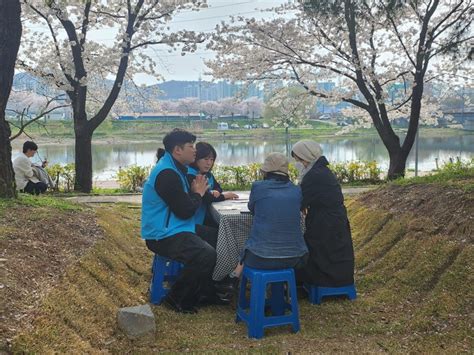 민관협력 돌봄체계 활성화사업 돌봄 버스킹 캠페인 진행 정림이야기 정림종합사회복지관