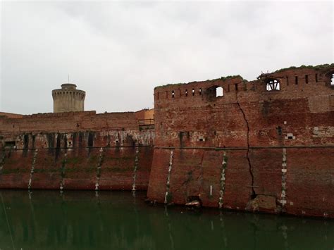 La Fortezza Vecchia Di Livorno