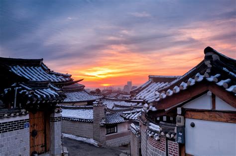 Yesterday’s sunrise over Bukchon Hanok Village,... | Robert Koehler ...