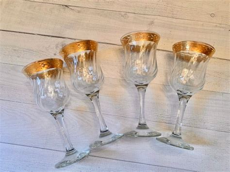 Gold Trim Wine Glasses Set Of 4 Vintage Crystal Stemware Etsy