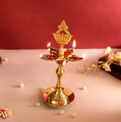 Golden Bulkysanta Pure Brass Kerala Diya Stand Kamal Masuri Diya