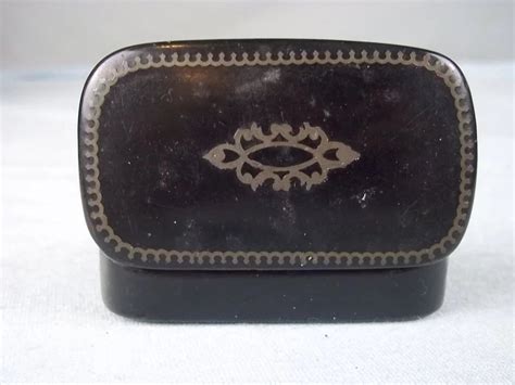 A Victorian Paper Mache Inlaid Snuff Box Sally Antiques