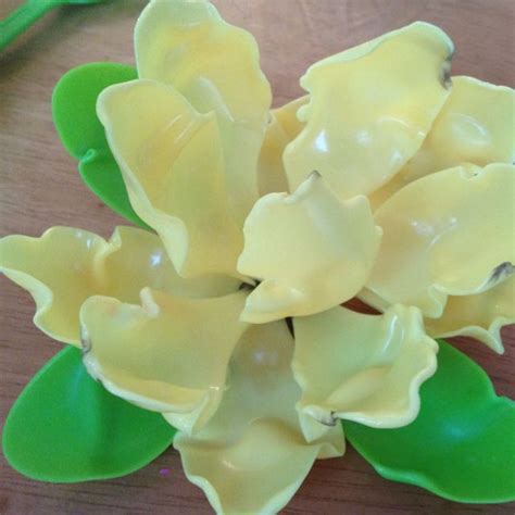 Spoon Art Melt Plastic Spoons And Use To Make A Flower Posate Di