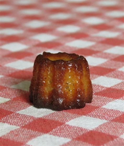 Les cannelés sont une merveille de gourmandise bordelaise que j