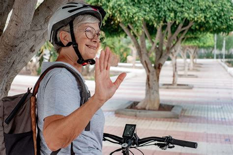 Explorando Valencia en Bicicleta Recomendación de Santa Marcelita