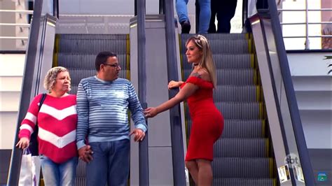 Confira As Melhores Pegadinhas Do Silvio Santos