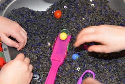 Easy Space Science Experiments for Kids - Easy Space Science Experiments