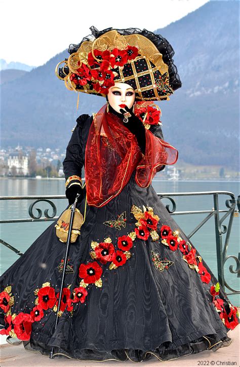 Jeanne Ren E Costum E Au Carnaval V Nitien D Annecy Le Mars