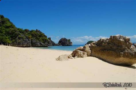 BICOL TOURIST SPOTS: CARAMOAN ISLAND (Camarines Sur)