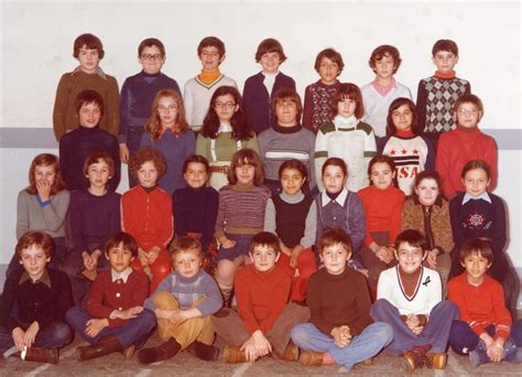 Photo De Classe Cm2 De 1977 Ecoles Fernand Lafaye Copains Davant