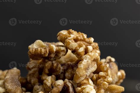 Walnut kernel on the kitchen table during cooking 13654417 Stock Photo ...