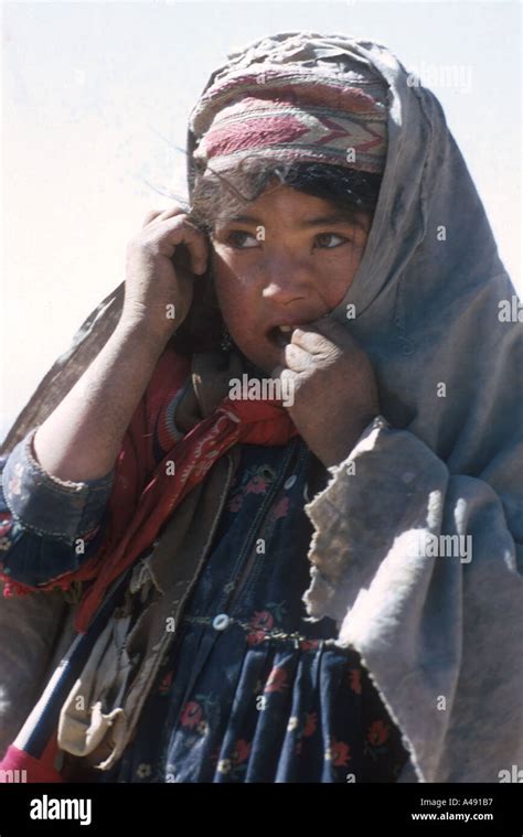 Afghanistan Bamiyan Bamiyan Girl Banque De Photographies Et D’images à Haute Résolution Alamy