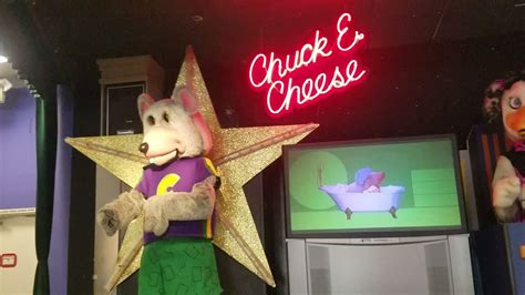 I Dare You Not To Laugh Chuck E Cheeses Wichita Kansas Youtube