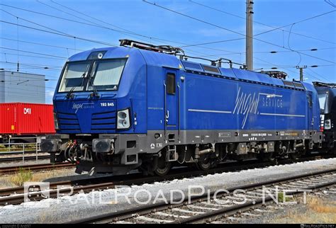 Siemens Vectron Ac Operated By Wiener Lokalbahnen Cargo Gmbh