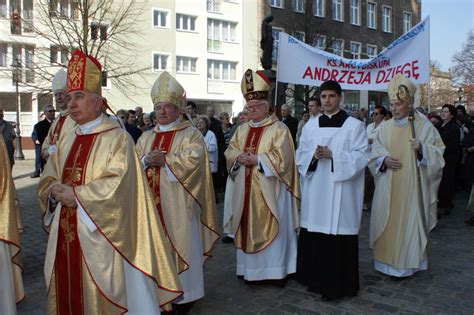 INGRES ARCYBISKUPA ANDRZEJA DZIĘGI Aktualności Starostwo Powiatowe