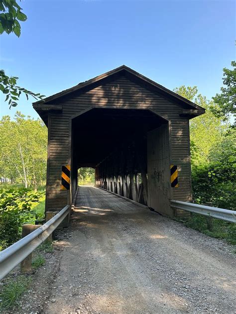 Middle Road Covered Bridge In Conneaut Ohio Built In 1868 Using The