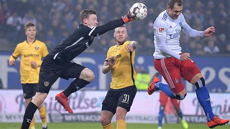 HSV feiert späten Sieg gegen Dresden dank Slapstick Tor