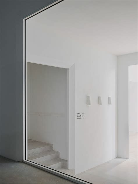 Signage & wayfinding Contemporary Art museum Z33 :: Behance