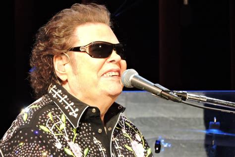 Ronnie Milsap Concert & Tour History | Concert Archives